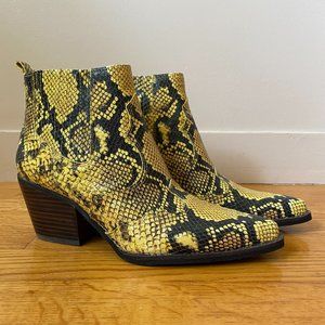 NWOT Sam Edelman Winona Ankle Boot - size 8